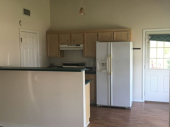 5th image of 111 Sonoma Cir