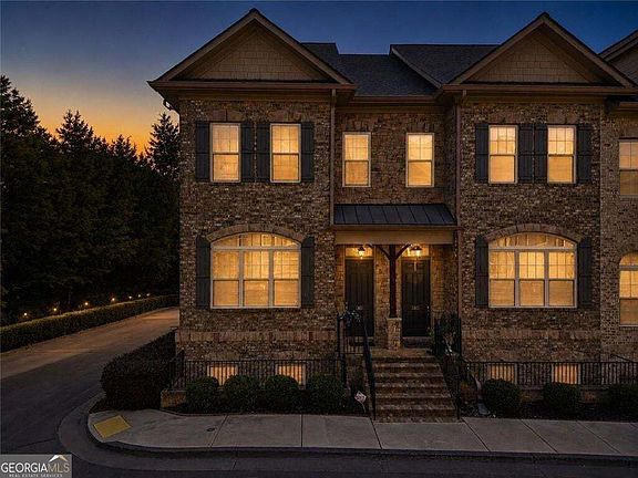 2nd image of 913 Telfair Close