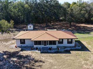 6201 Glendale Dr, Milton, FL 32570