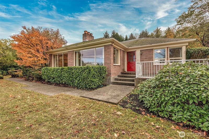 3rd image of 9619 SW 268th Street