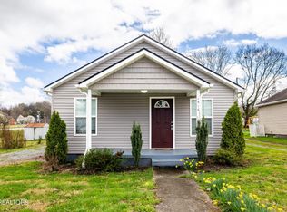 1516 Irwin Ave, Maryville, TN 37804