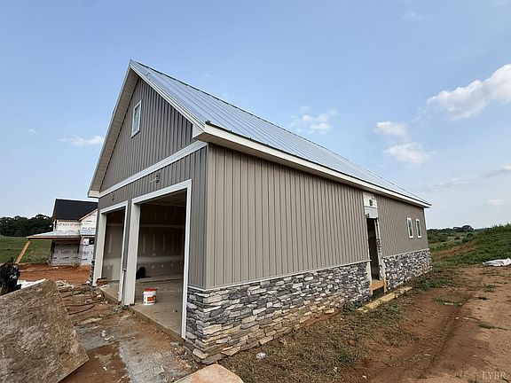 5th image of 2624 Fancy Farm Rd