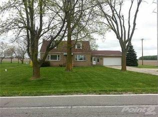 1744 N Wright Rd, Fowler, MI 48835
