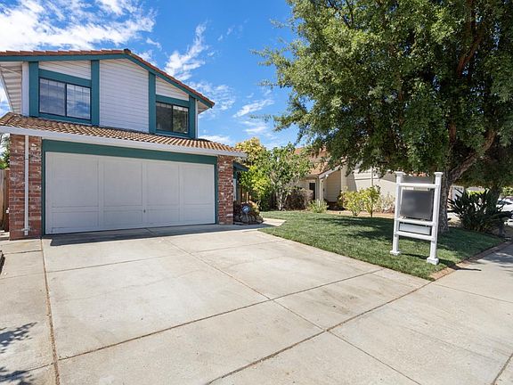 3rd image of 2938 Tolliver Dr
