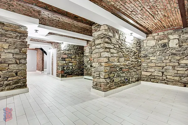 Rented by Centennial Properties NY | media 5