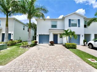 15413 Wildflower Cir, Naples, FL 34119