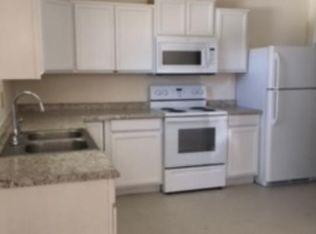 1409 S 4th St UNIT 2, Floresville, TX 78114