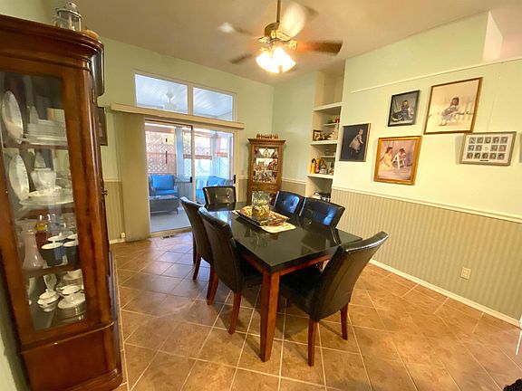 5th image of 707 E Moss Creek Dr