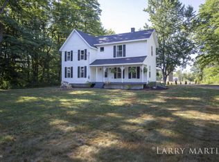 6083 Taylor St, Hudsonville, MI 49426
