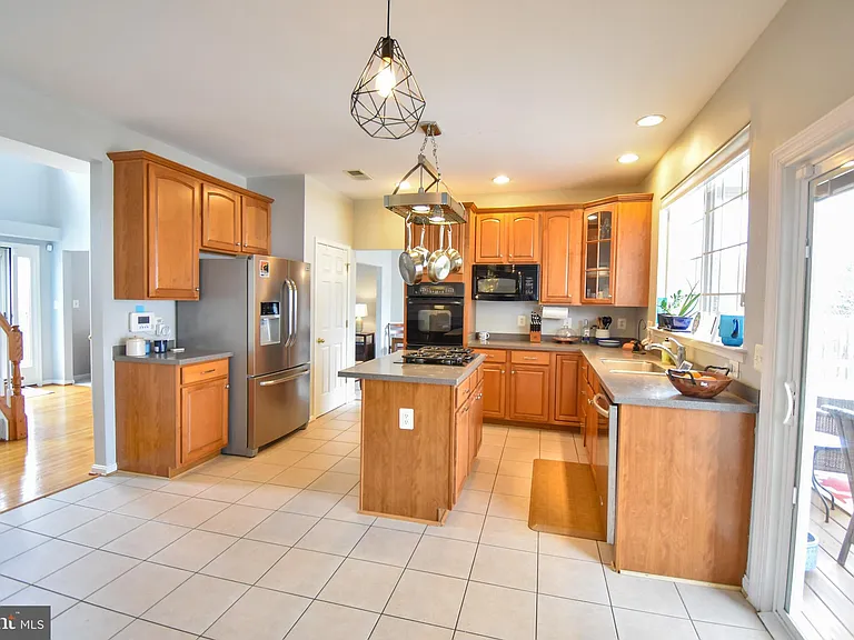 29670 Old Creek Ln — Photo 9