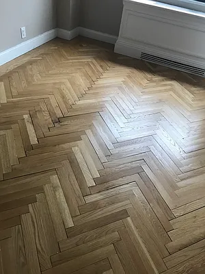 Rented by UES Management | media 21