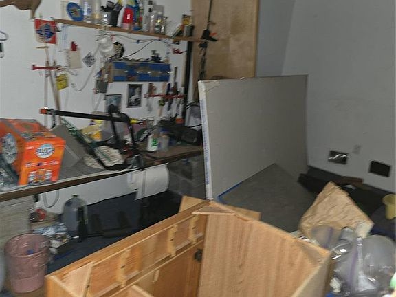 5th image of 3051 Century Dr