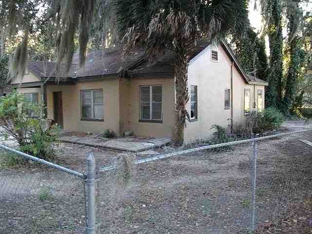1st image of 148 SE Twin Oaks Ter