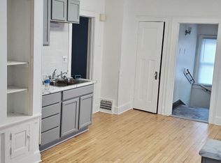 3376 N 21st St, Milwaukee, WI 53206