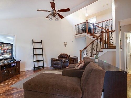 5th image of 4485 Gesner St