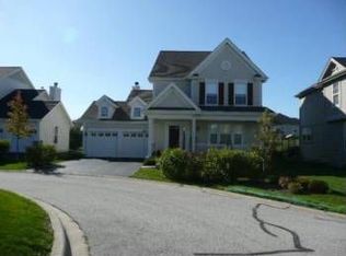 612 Geneva Ct, Indian Creek, IL