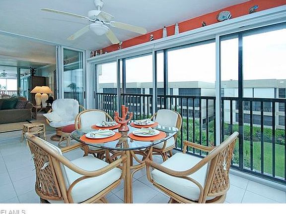4th image of 2721 W Gulf Dr Unit 315