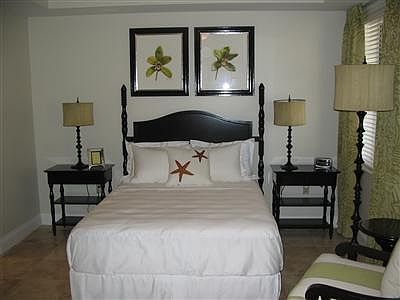 4th image of 3841 N Roosevelt Blvd #237