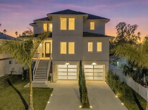 3752 Arkansas Ave NE, Saint Petersburg, FL 33703