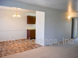 7710 Colonial Point Ln #9-A, Gloucester Pt, VA 23062