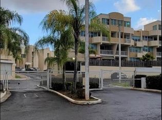 501-722262 Cond Estancias Chalets #3-3A, San Juan, PR 00926