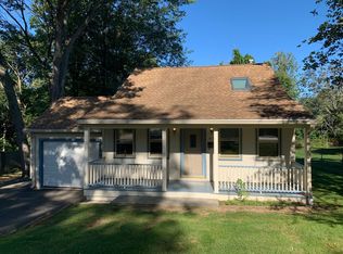 413 S Main St, Wallingford, CT 06492