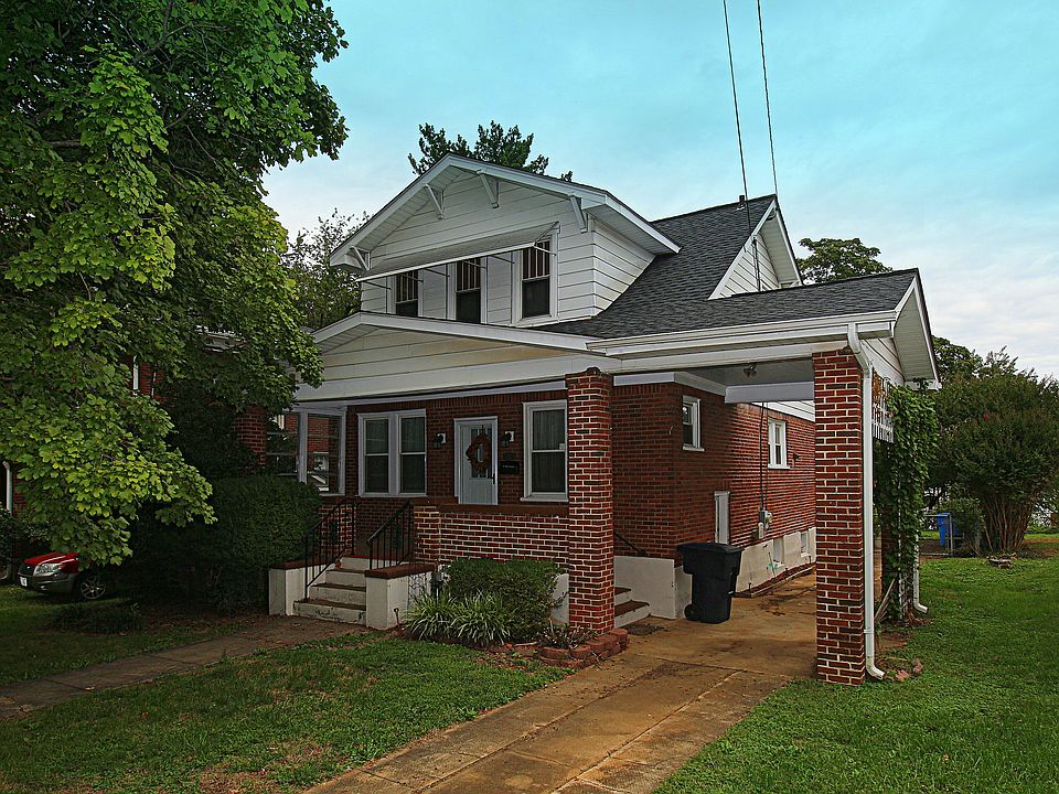 1st image of 3727 Round Hill Ave NW