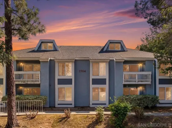 1564 Tanglewood Ln Unit 18, Escondido, CA 92029