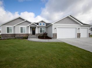 3805 E Tawzer Way, Ammon, ID 83406