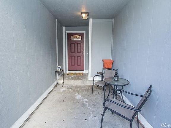 3rd image of 7639 S Park Ave