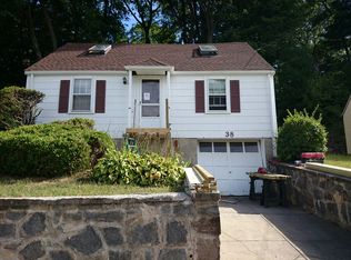 38 Potomac St, West Roxbury, MA 02132