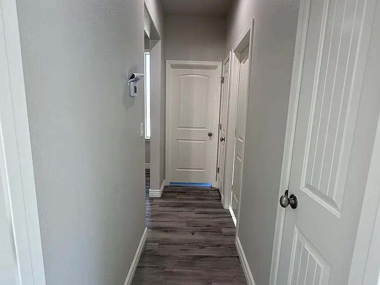 2743 Chambers Ave — Photo 4