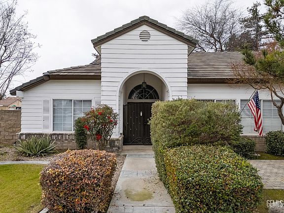 3rd image of 8711 Dalby Ct