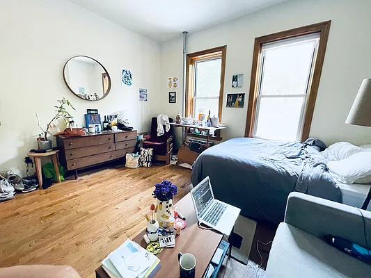 Rented by Compass | media 4