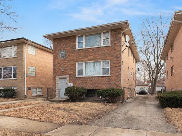 1023 S 11th Ave, Maywood, IL 60153