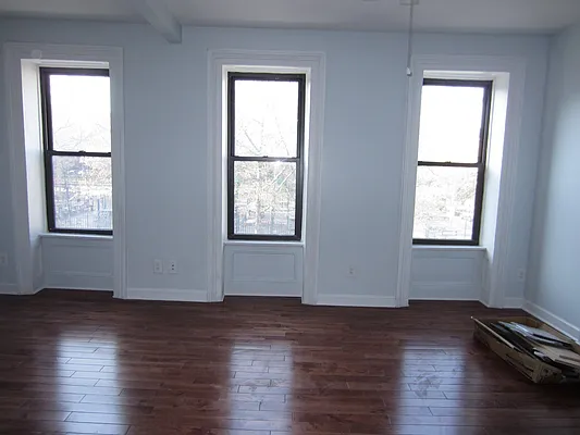 Rented by Aguayo & Huebener Brooklyn | media 12
