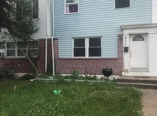 2414 Liberator St, Levittown, PA 19057