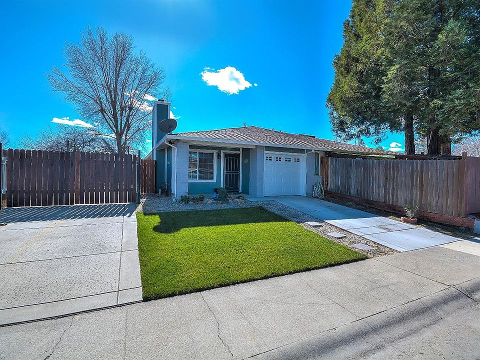 1st image of 2 Graeagle Way