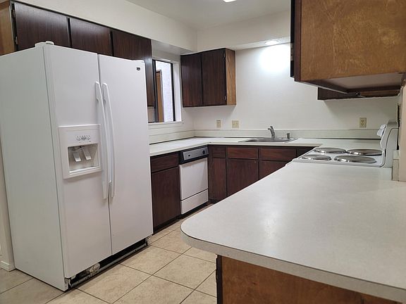 5th image of 1111 N Washington Ave #C