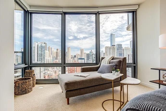 1st image of 400 W Superior St #1111