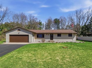 630 Bobs Dr, Plover, WI 54467