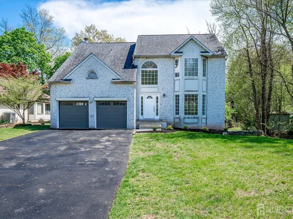 15 Barbour Pl, Piscataway, NJ 08854