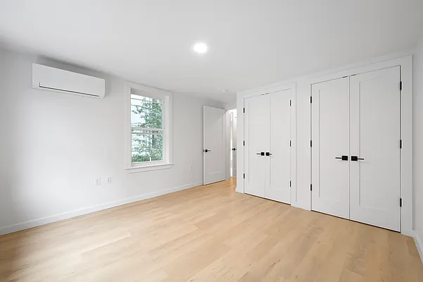 Rented by Ankor Management | media 21