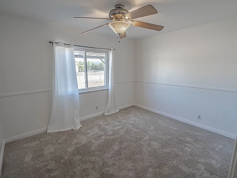 33440 Overland Trl — Photo 6