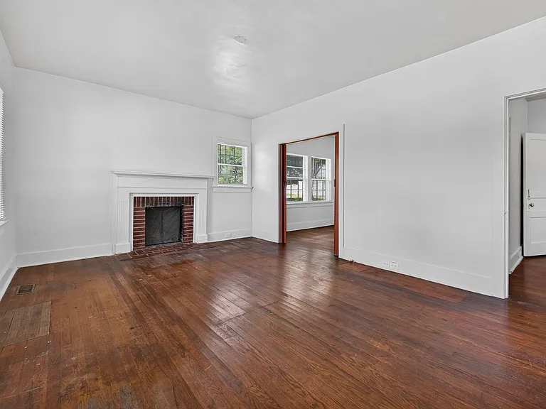 251 Forbes Ave — Photo 7