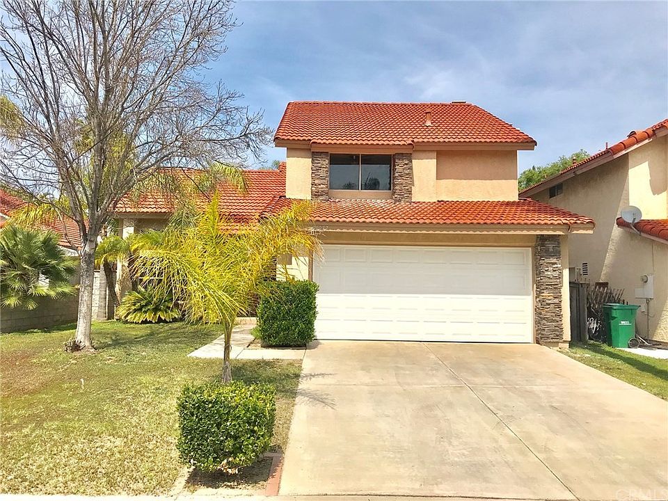 1st image of 39937 Chippewa Cir