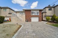 Euclid Rd-0904-001.jpg