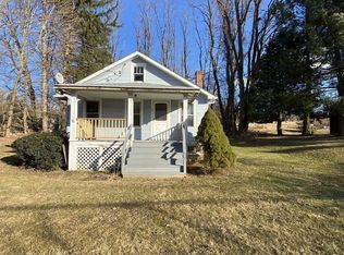 6 Gardner Hollow Rd, Poughquag, NY 12570