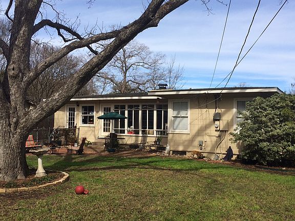 2nd image of 114 Larkwood Dr