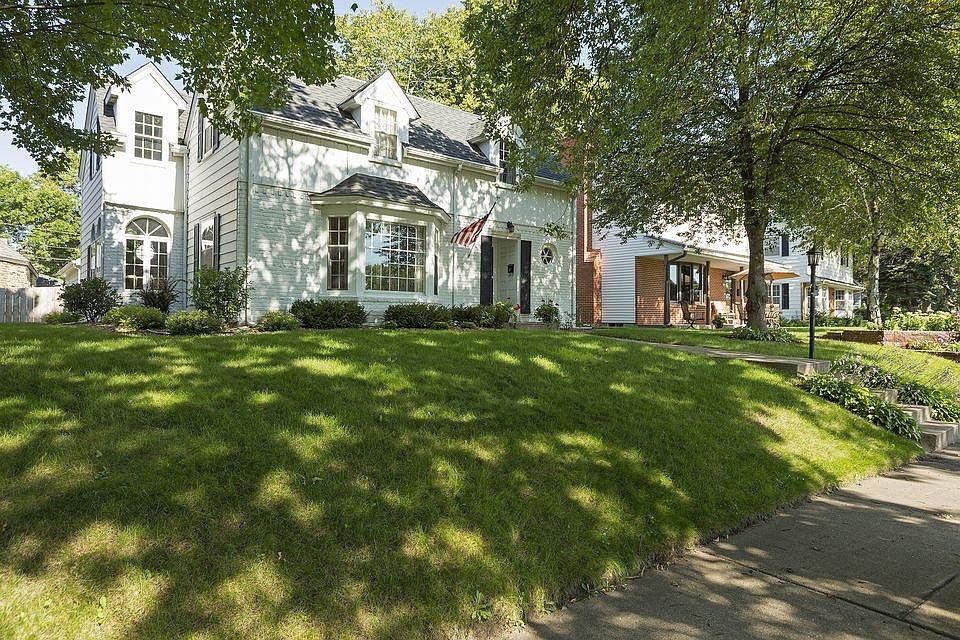 1st image of 4209 Drew Ave N